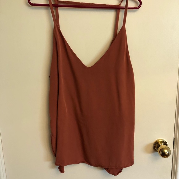 H&M Tank Top - Picture 1 of 2